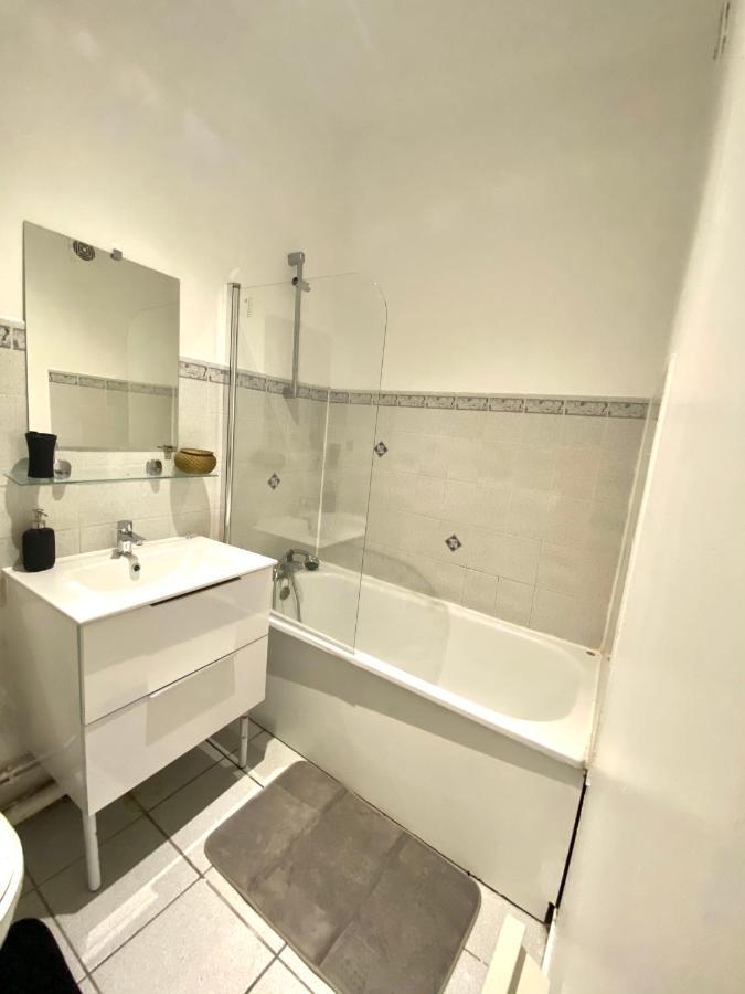 דירות רואן Charmant Studio Avec Acces Internet Au Centre Ville מראה חיצוני תמונה